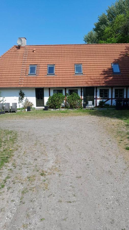 Skovhusets B&B I Gislev Экстерьер фото